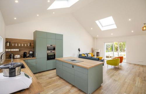 Maison de famille élégante avec piscine chauffée - 2km des plages - Foto 13