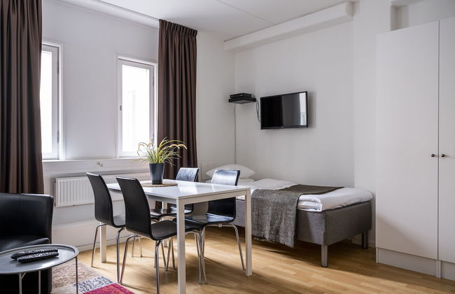 Slagsta Gate Hotell - Photo 7