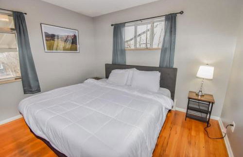 Family Home with Large Yard & Golf Theme Near Rail - Photo 27