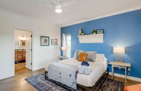 The Outlook - Spa and deck views of Hill Country - Foto 77