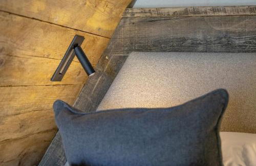 The Tri-Pod - Photo 18