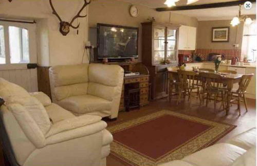 Cottage on Exmoor - Sleeps 8 & Parking - Photo 6