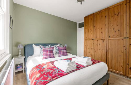 New! Cosy 2BR Victorian Flat, Mins to Tube - Foto 5