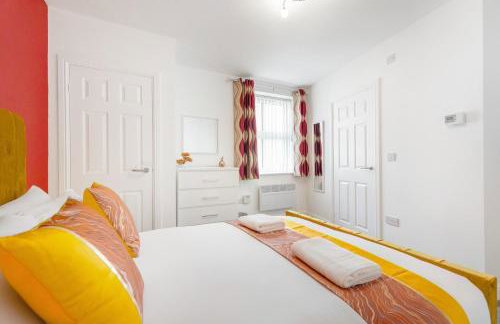 NEW! Stylish 5-Bed Apartment in Stockton-on-tees by Stay With Us, Perfect for Contractors & Large Groups, FREE Parking! - Foto 17