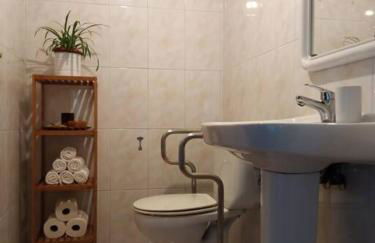 Lar A Rola El precio x una noche es para dia y medio Check in 9am Out 21pm - Foto 36