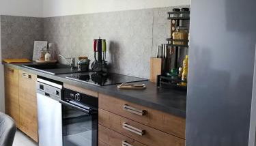 appartement cosy parking privé - Foto 2, stove