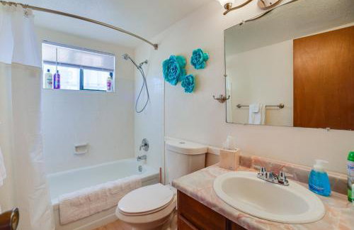 Adobe Home in Albuquerque with Covered Patio - Photo 19