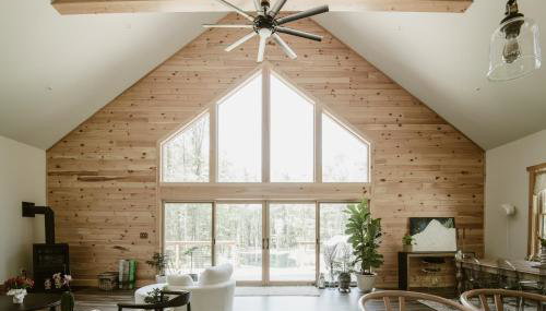 Luxe Modern Cabin with Pond, Fire Pit, Hiking, near Bethel Woods - Foto 3