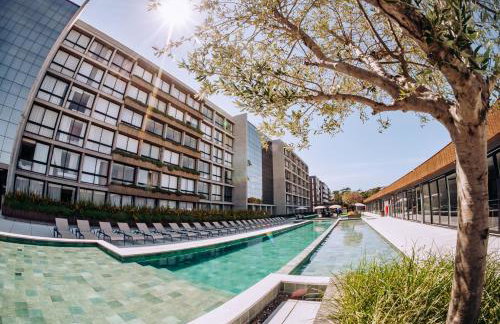 Resort com Piscina Aquecida e Garagem em Xangri-lá - Foto 3