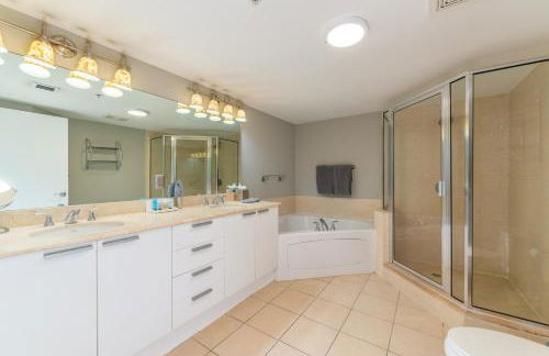 16699 Collins Ave Unit 2906 in La Perla - Foto 5