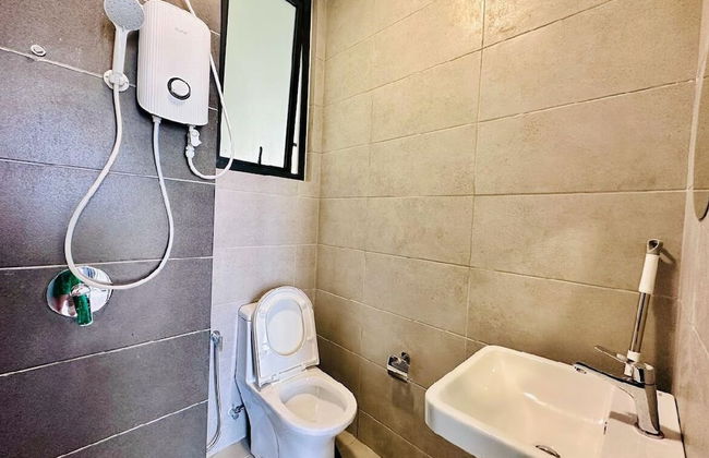 OYO Home 90978 Bqs Studio Homestay - Foto 12