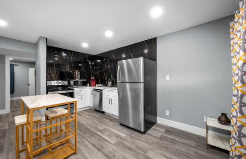 Cozy 1BR King Bed with Pool and Free Park - Foto 9