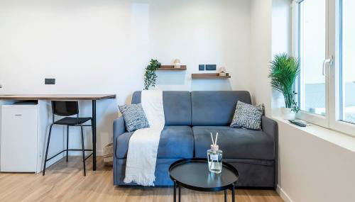 Villa Maska - Studios avec Terrasse proche plage et aéroport de Nice - Foto 2