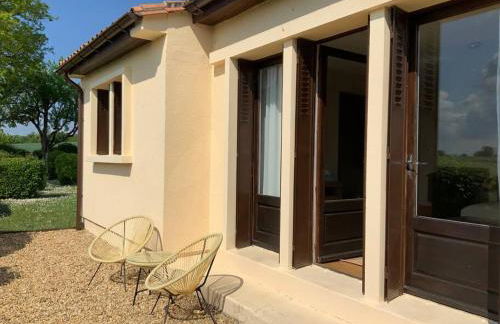 Le Petit Coin with pool, near Aubeterre sur Dronne - Foto 17