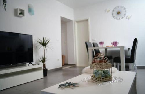 Wave n' Sea Apartment With a Private Pool - Foto 2