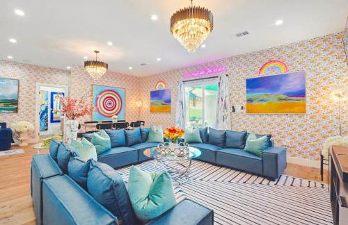 G- Luxe NoHo Family Home near Universal 15m and Hollywood 10m - Foto 12