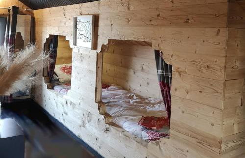 CHALET COSY A LA MONTAGNE AVEC SAUNA TONNEAU situé à St Laurent en Grandvaux - Proche lacs cascades et pistes de ski - Foto 10