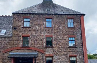 Old Distillery with private parking - Foto 37