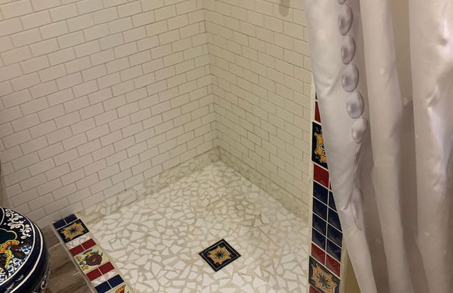 NEW Jungle Paradise Treehouse Suite With Resort Amenities Elevator Access Outdoor Kitchen Lagoon Lazy River Pool RV Hook up - Foto 55