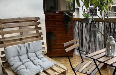 Bohemian studio in Menton close to sea with parking - Foto 10