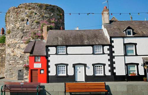 Croeso; Cosy and ideally located for mountains and beaches - Photo 33