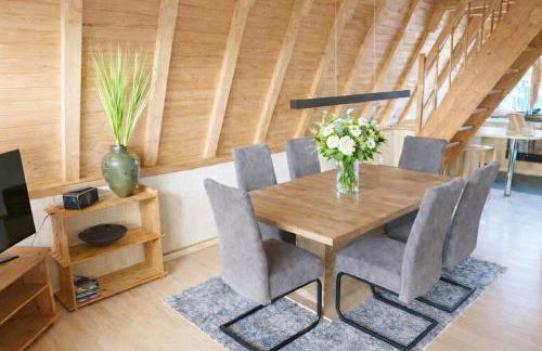 Komfortabeles-Finnhuetten-Ferienhaus-im-Fischerdorf-Freest - Foto 2