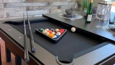 Eclipse Hot tub and billiards in Downtown Geneva - Foto 5
