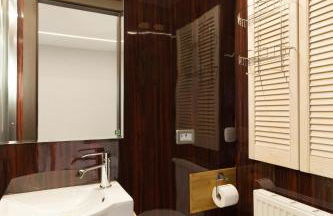 Festliegende Wohnboote Marina Niederhavel - Foto 7