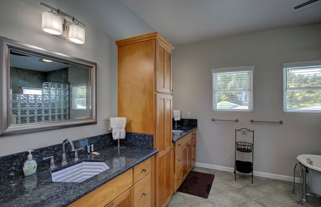 Grand Melemele 3 Bedroom Home by RedAwning - Foto 17