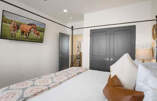 New The Ranch House Freedom Village - Foto 70