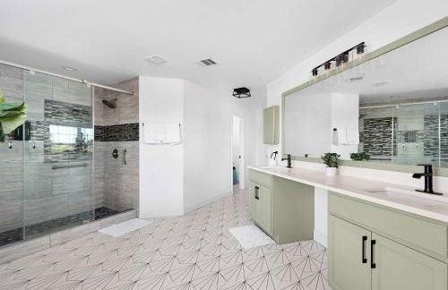 Grand 6BR 3BA Pool Escape Round Rock - Foto 29