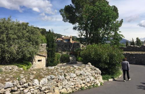 L'élégante - maison de ville avec bains à remous - parking inclus - Foto 36