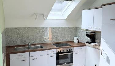 Balkon, Ruhe & Nähe zur Innenstadt - Photo 3