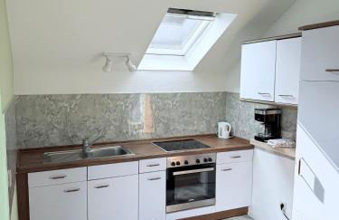 Balkon, Ruhe & Nähe zur Innenstadt - Photo 3