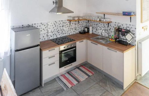 3 Bedroom Awesome Home In Gospic - Foto 4