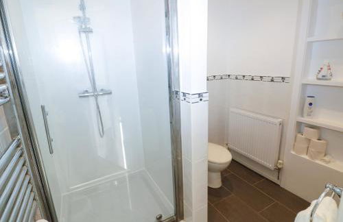 The Hollybush - Photo 12