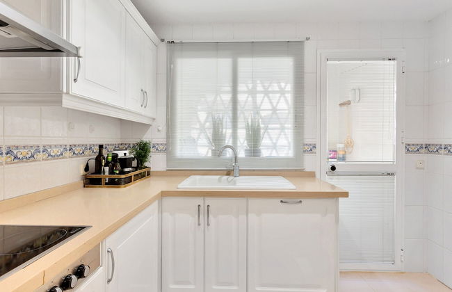 Charming Villa With Terrace - Foto 14