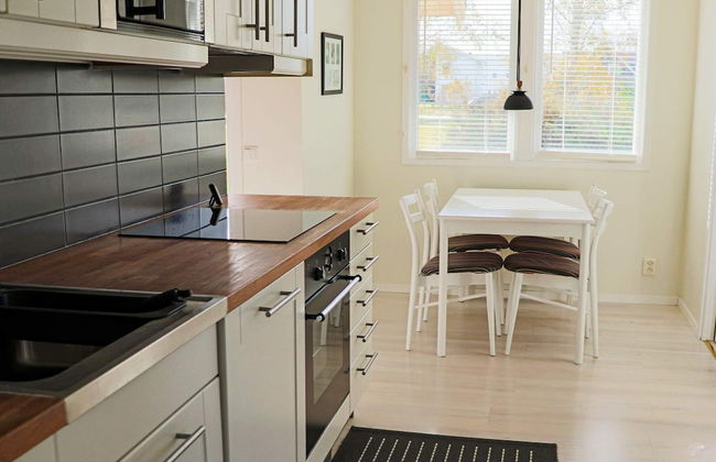 Cosy Holiday Home With Balcony - Foto 14