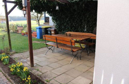 Ferienwohnung Am Blauen Hügel in Eckersdorf - Foto 24