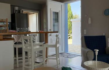 Betty's Villas - Photo 15