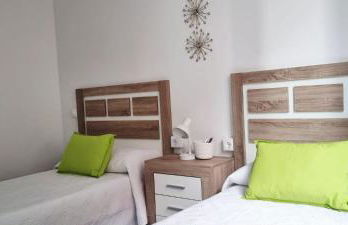 Apartamentos El Escudero - Foto 6