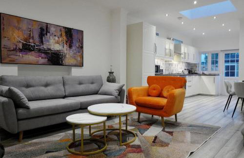 Luxury home in prime location Steps from WoodGreen - Foto 19