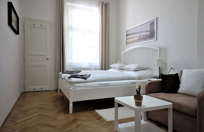 City Castle Aparthotel - Foto 42