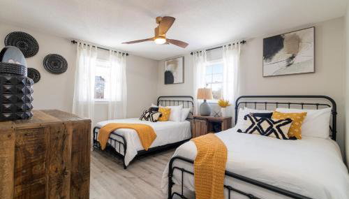 Family friendly & 5-mins to downtown Graham - Foto 3