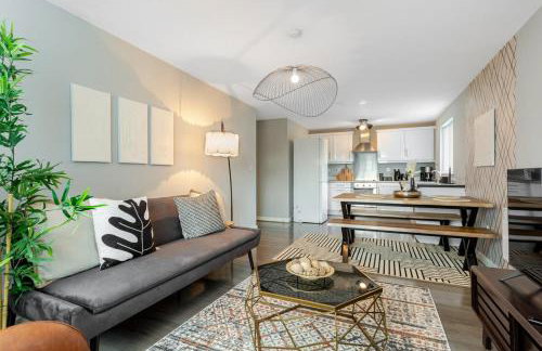 FREE Parking Spacious 2BR Flat in Irlam - Foto 1