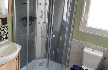 Petite maison, quartier calme. - Foto 10