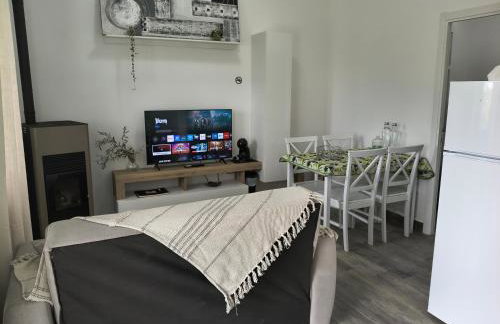 All'ombra del pino ALLOGGIO TURISTICO - Foto 10