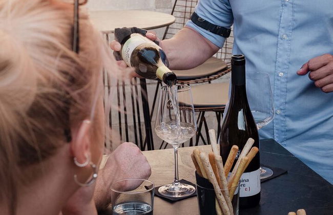 Experiencia de cata de vinos en Rodas - Foto 3