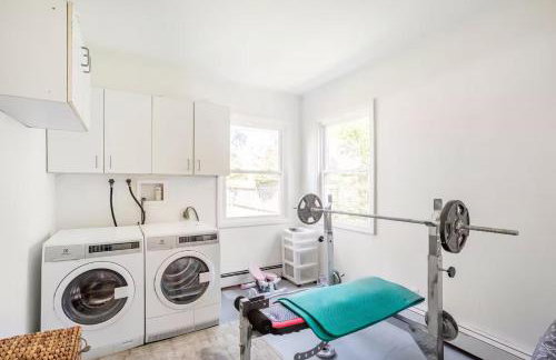 Entire 3bdr home w/parking, backyard, FirePit, BBQ - Foto 19