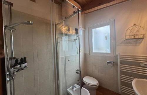 ACasaDiFranci attico con dehor privato, wifi e metro a 4 min da piedi - Foto 24